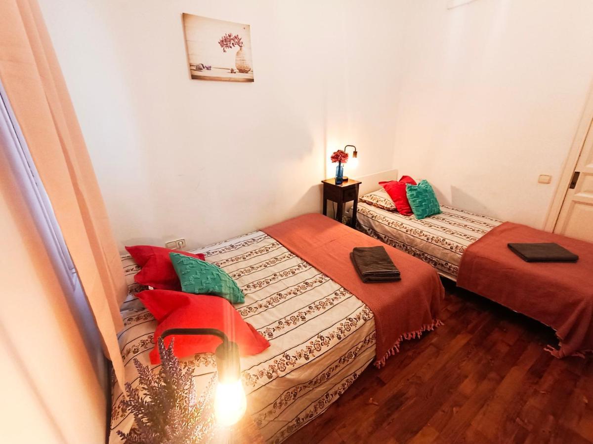 Urquinaona Rooms برشلونة المظهر الخارجي الصورة